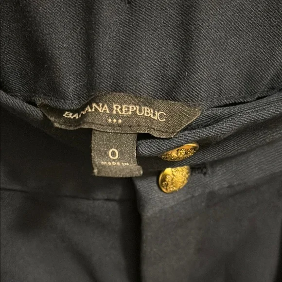 Banana Republic Navy Blazer with matching shorts - Picture 7 of 7